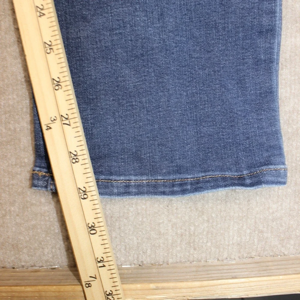 St Johns Bay Womens Straight Leg Jeans Blue Medium Wash Denim Size 16